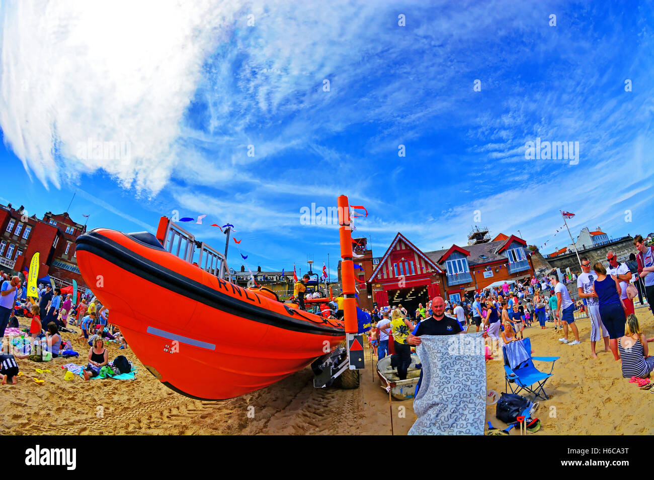 Cullercoats beach rnli day boat hi-res stock photography and images - Alamy