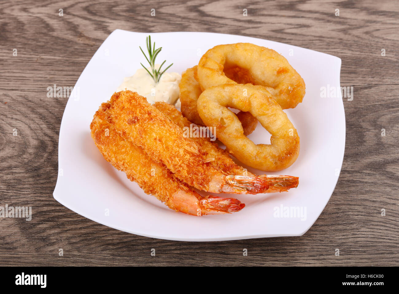 Squid and Shrimp Tempura with garlic sauce Stock Photo Alamy