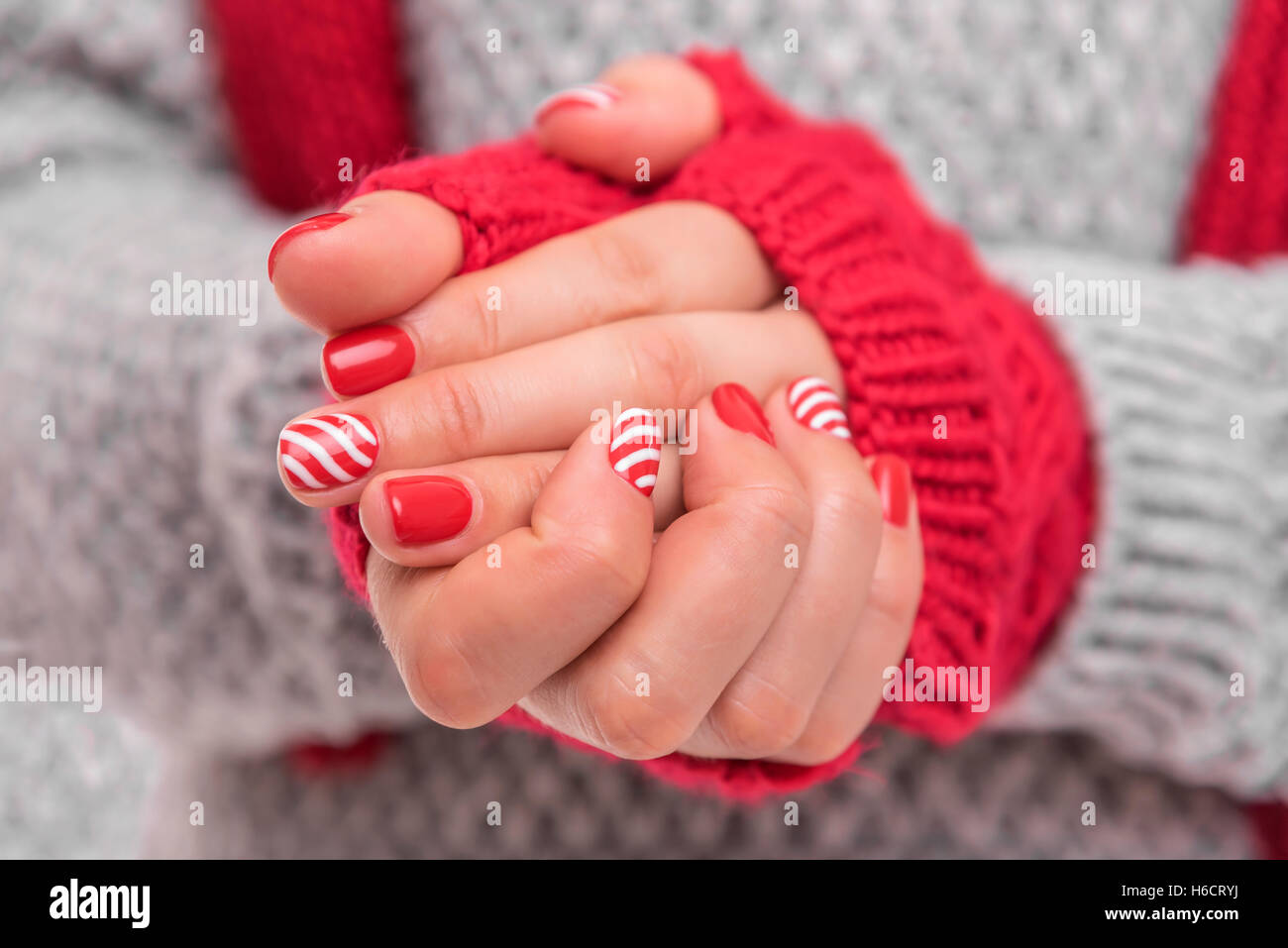 Hands warm the mittens Stock Photo Alamy