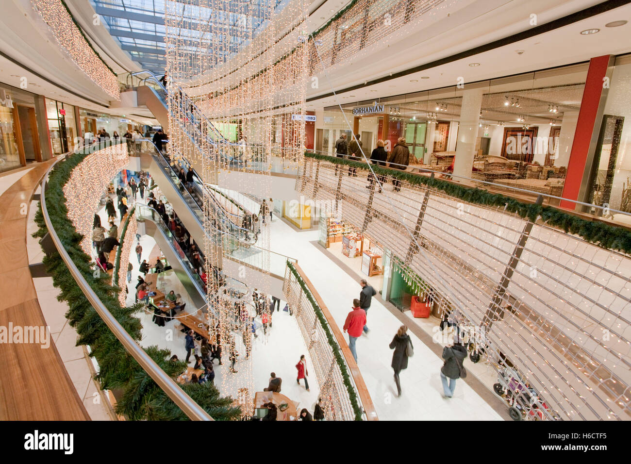 Shopping mall stuttgart baden wuerttemberg hi-res stock photography and  images - Alamy