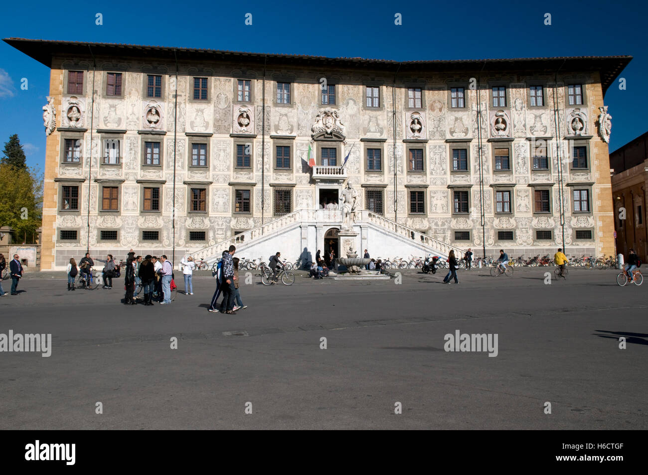 Palazzo dei Cavalieri, an elite university on the Piazza dei Cavalieri square, Pisa, Tuscany, Italy, Europe Stock Photo