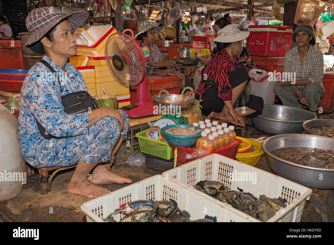 Crabs & Fish, food market, Kampot, Cambodia Stock Photo Alamy