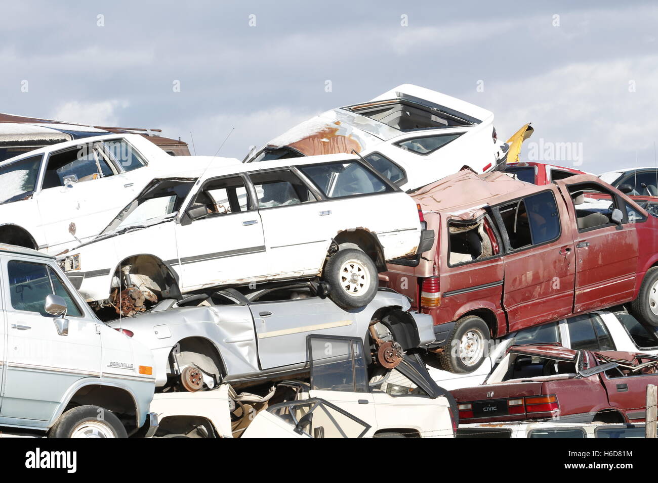 Auto junkyard Stock Photo Alamy