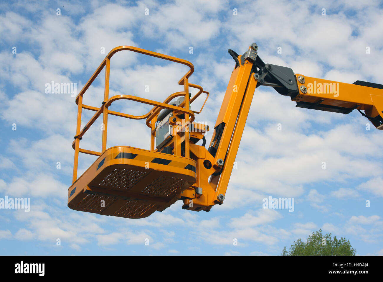 Lifting cradle hires stock photography and images Alamy