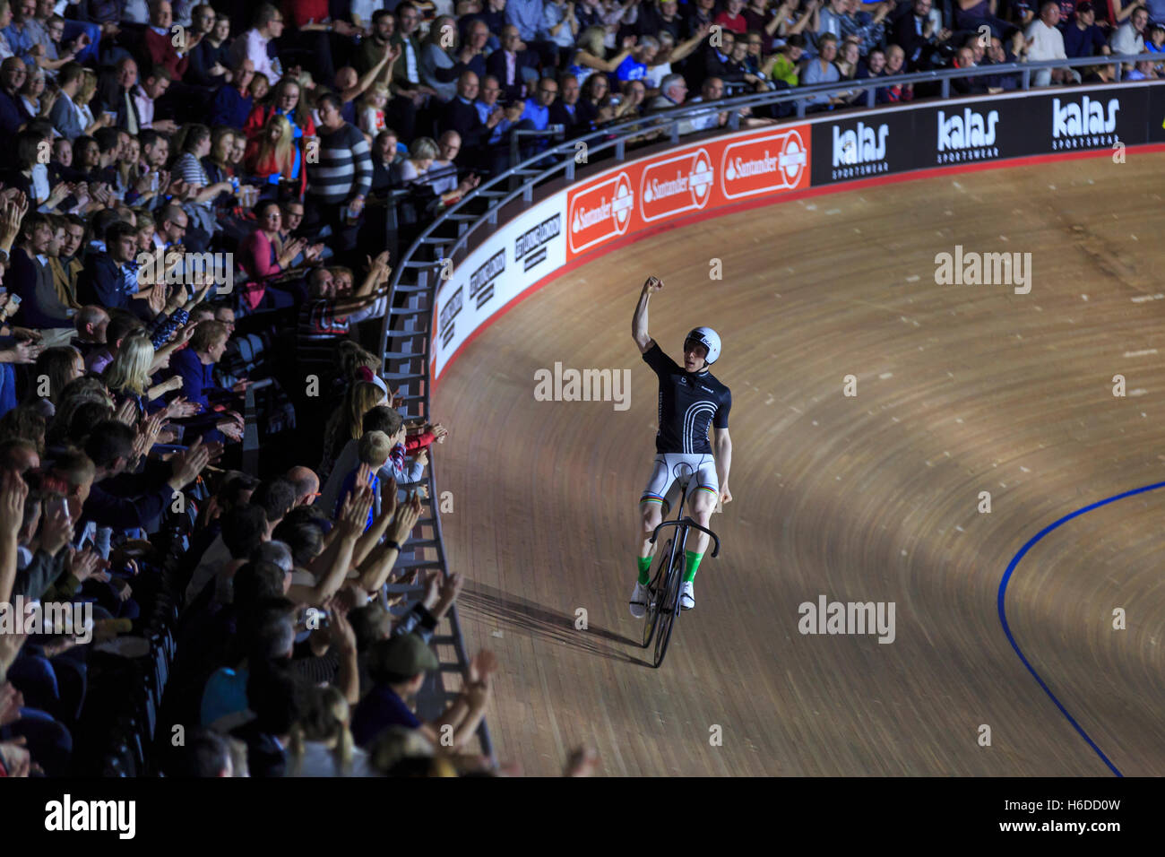 Lee Valley VeloPark, London, UK, 26 October 2016. Second day of Six Day London. German sprinter Joachim Eilers wins the sprint qualifying during day two of the six day cycling competition centred around the Madison. This will be the last event that Wiggins competes in in the UK. Stock Photo