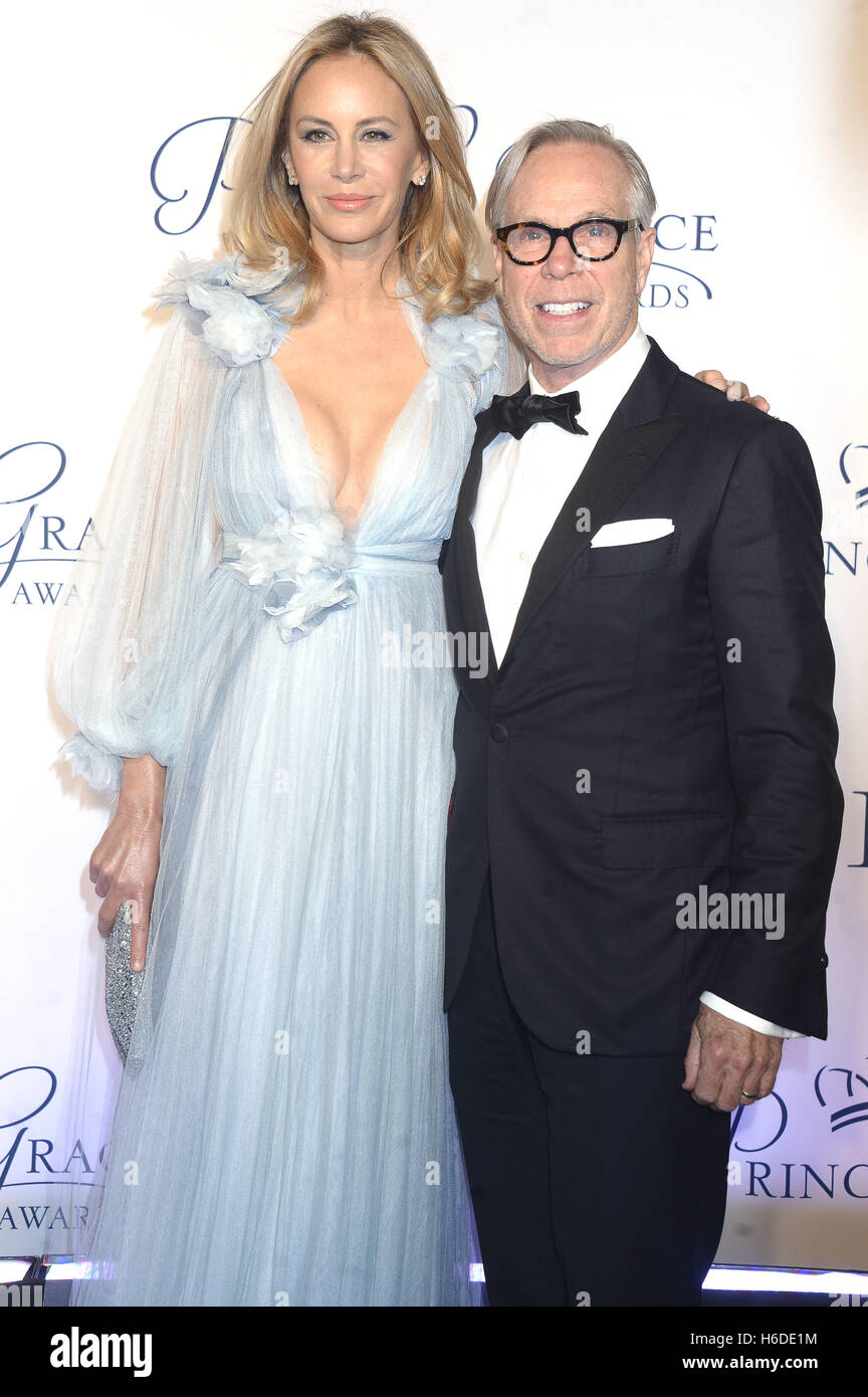 New York City. 24th Oct, 2016. Dee Ocleppo Hilfiger and her husband Tommy  Hilfiger attend the 2016 Princess Grace Awards Gala at Cipriani 25 Broadway  on October 24, 2016 in New York