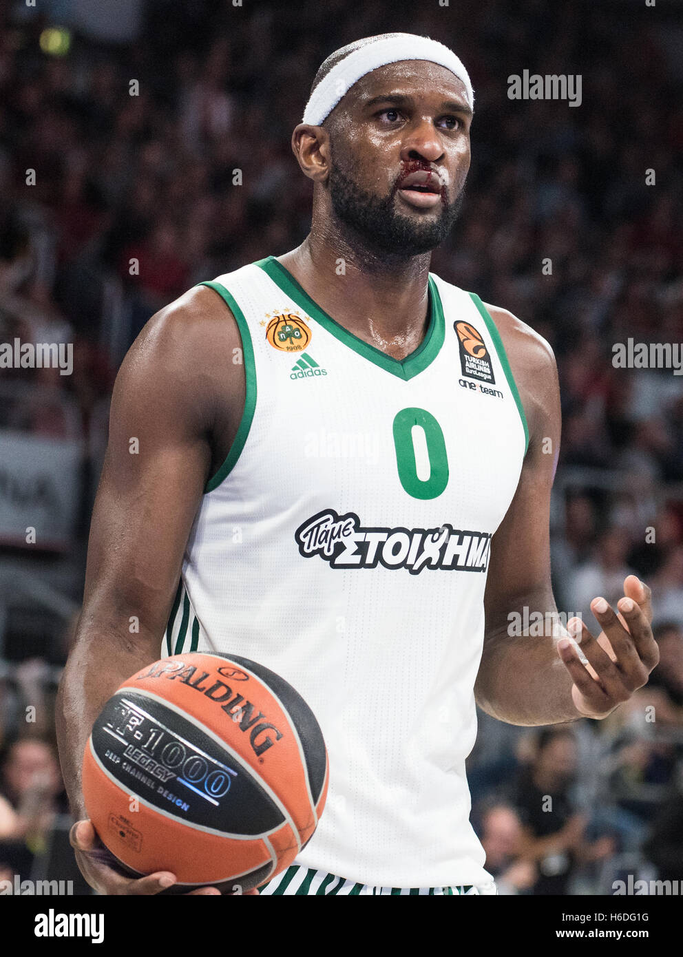Chris singleton hi-res stock photography and images - Alamy