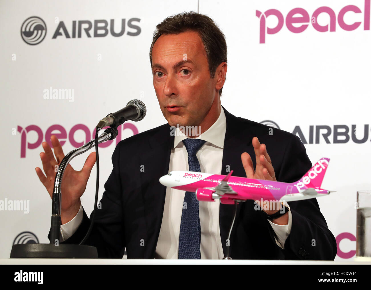 Airbus ceo hi-res stock photography and images - Alamy
