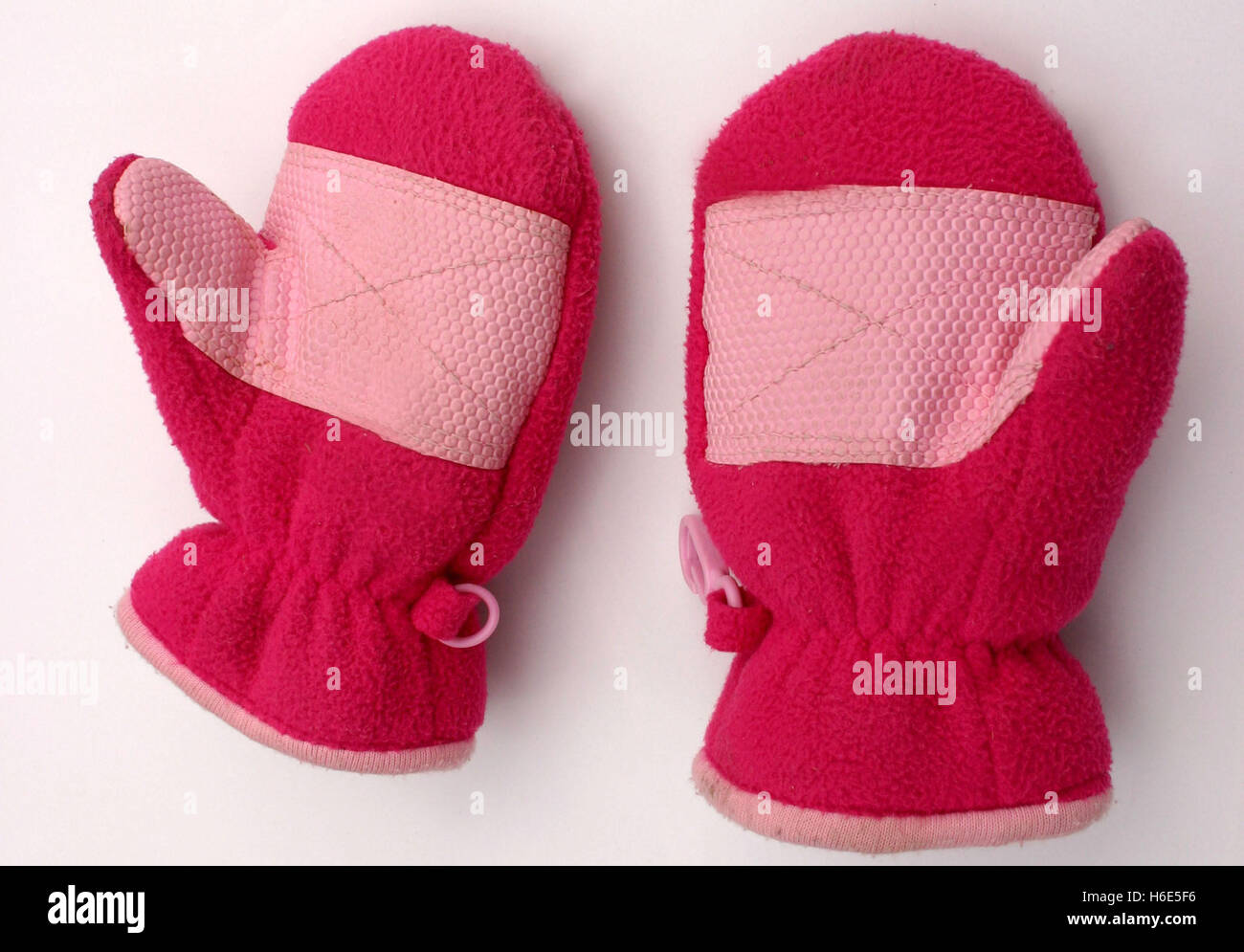 Small baby mittens deals