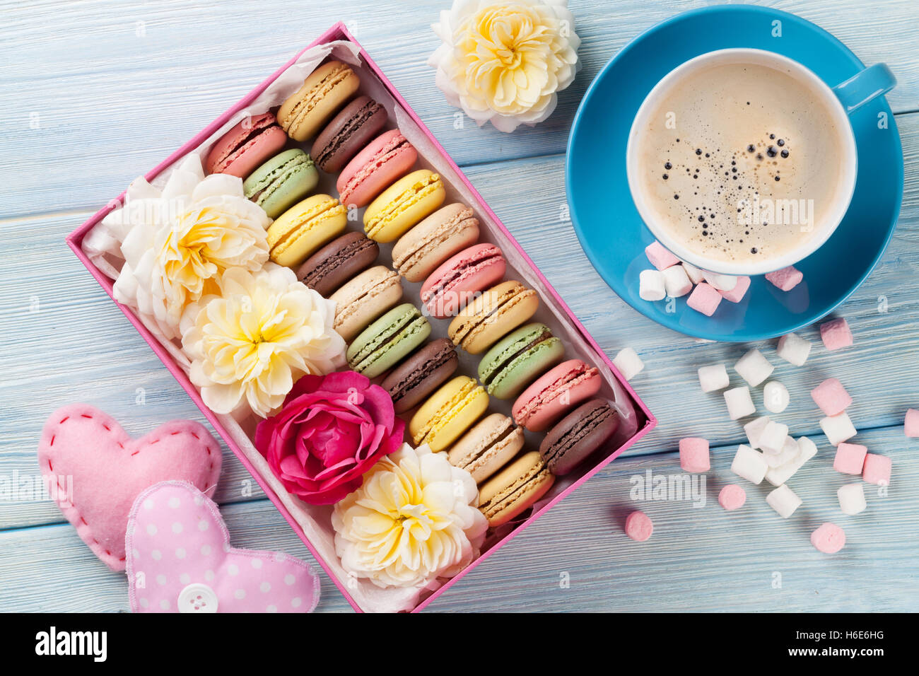 Colored Flowers and Macaroons Heart Box Colored Flowers and Macaroons Heart Box