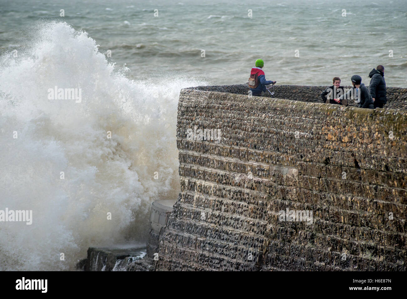 Waves crashing onto Brighton beach Stock Photo