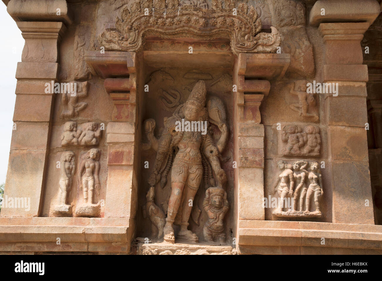 Bhikshatana-murti, southern niche of the central shrine, Brihadisvara Temple, Gangaikondacholapuram, Tamil Nadu, India. Stock Photo