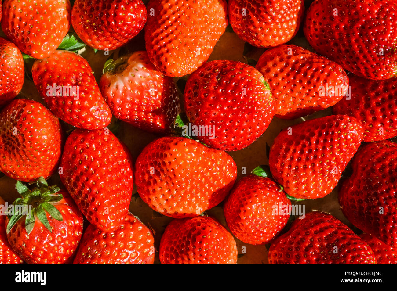 Full frame macro image strawberries hi-res stock photography and images ...