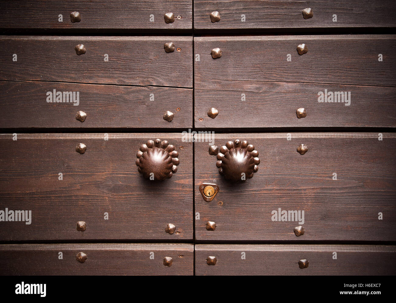 Colsed old wood door with handle Stock Photo