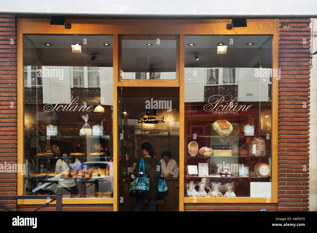 Poîlane bakery on 8 rue du Cherche-Midi, Saint-Germain-des-Prés district, Paris Stock Photo