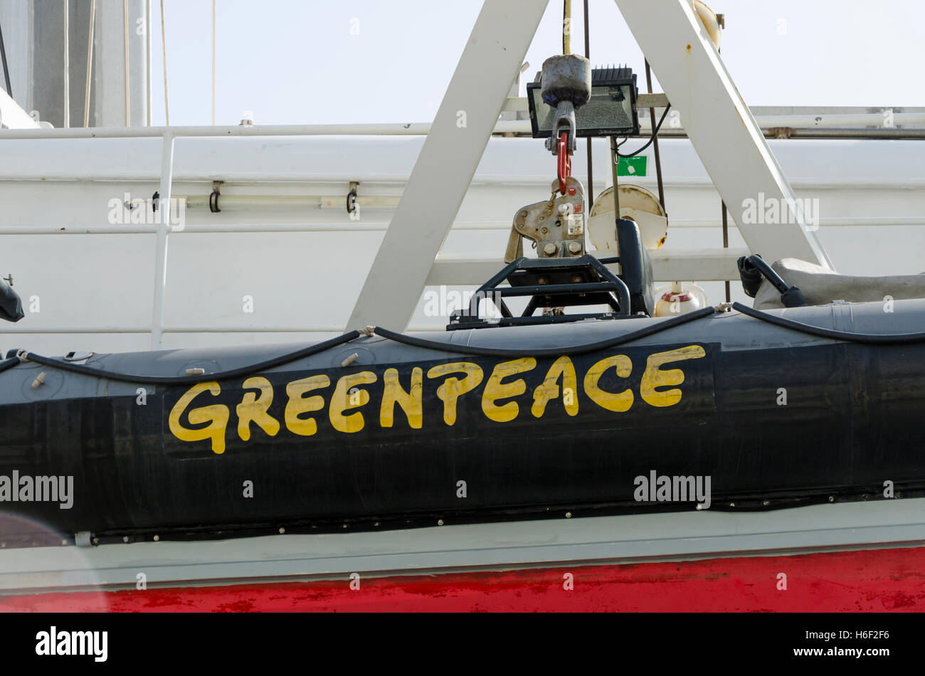 Greenpeace Logo High Resolution Stock Photography and ...