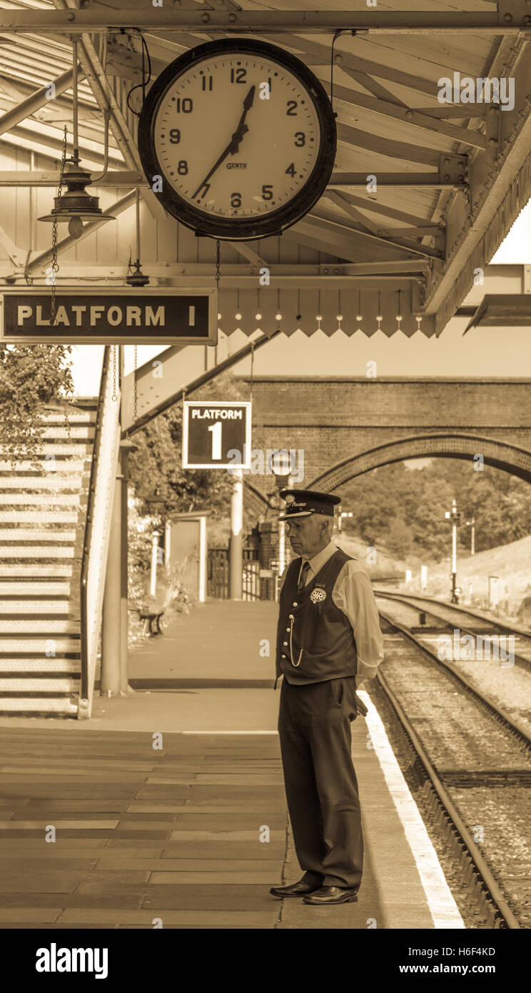 Station Master on platform at Toddington railway station, Gloucestershire & Warickshire Steam Railway Stock Photo