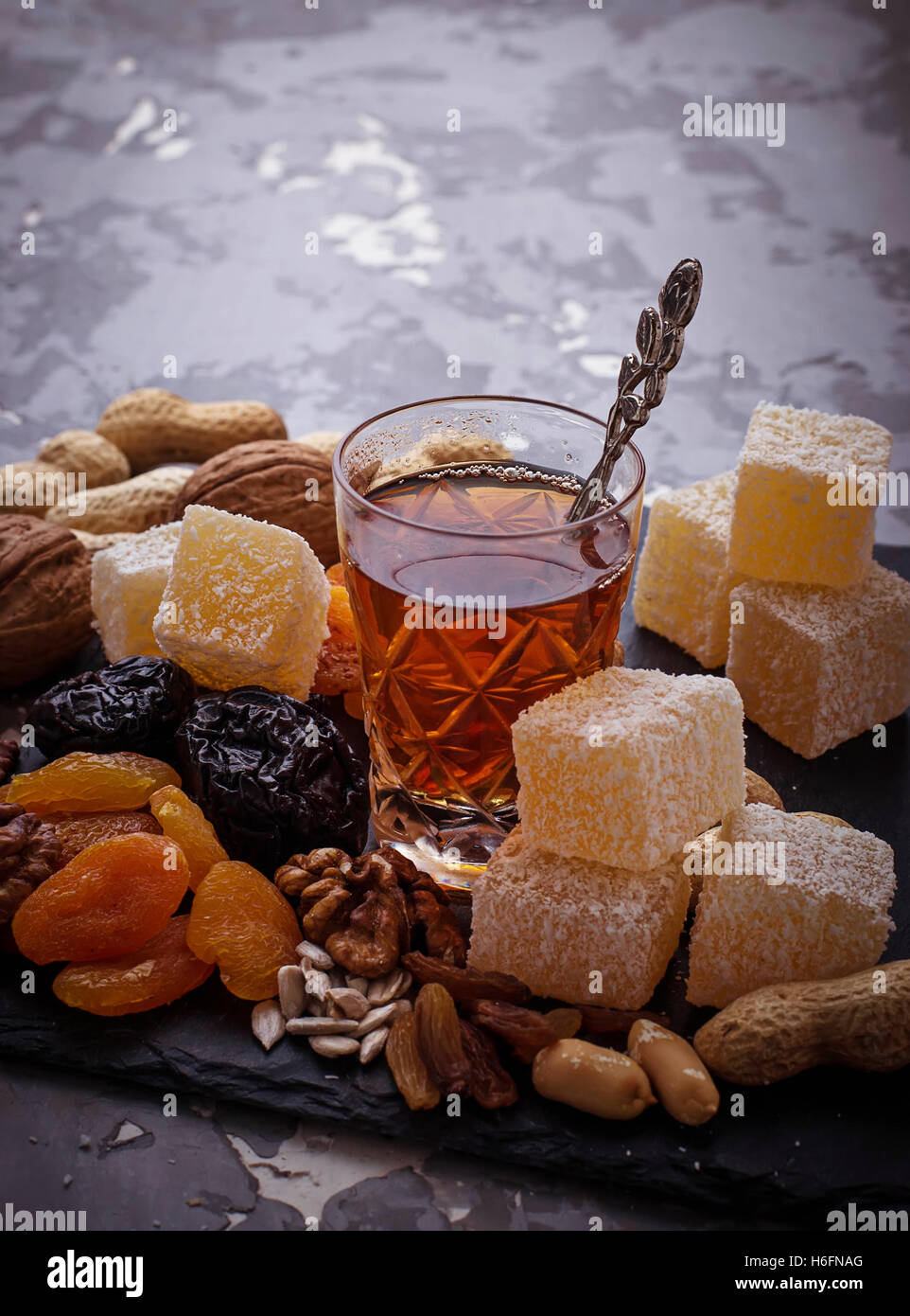 Сухофрукты к чаю