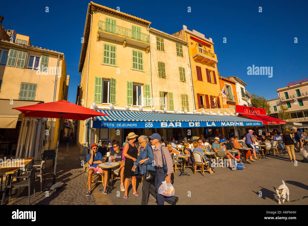 Bar Restaurant at fishing port Marina, old harbour Village of Cassis BouchesduRhone, Provence