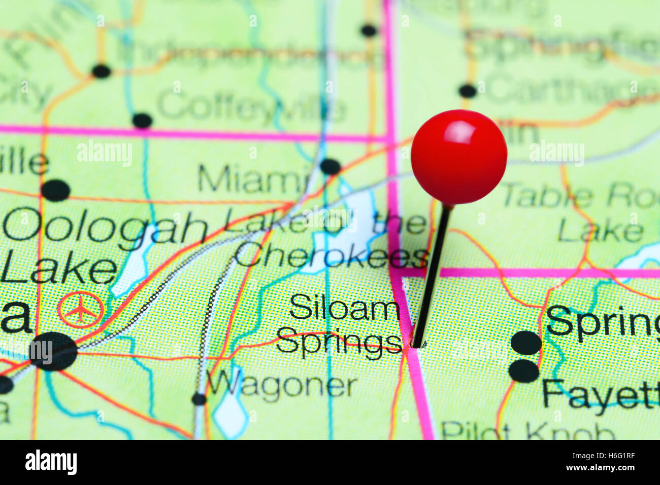 Siloam Springs pinned on a map of Arkansas, USA Stock Photo