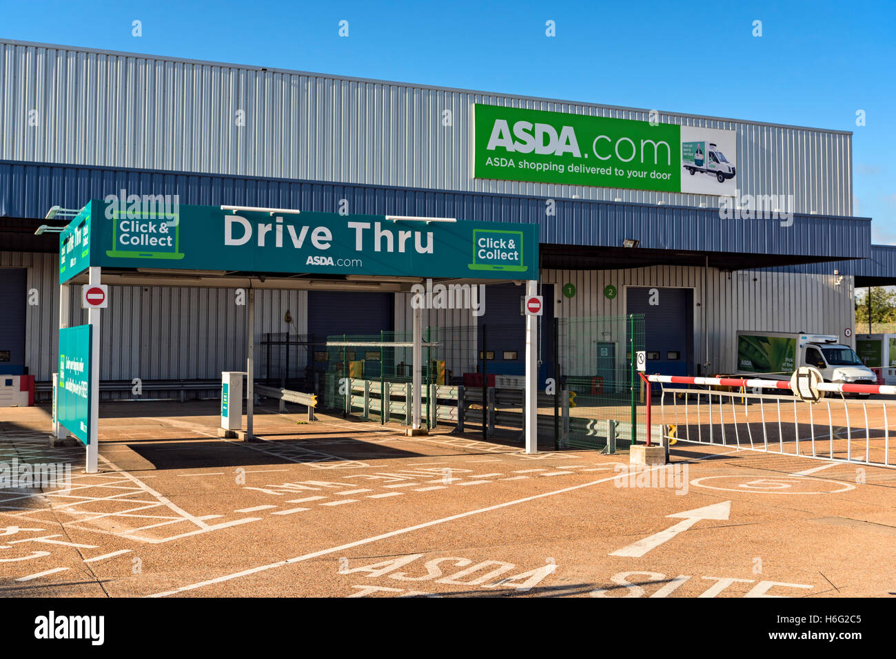 Asda click and collect drive thru, Southbury, Enfield, London Stock Photo