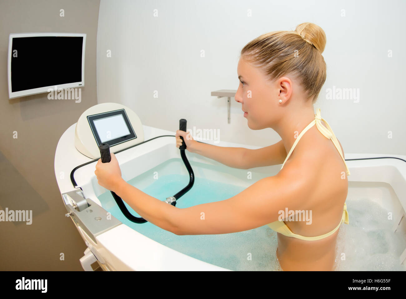 Beautiful teenager bath hi-res stock photography and images - Alamy