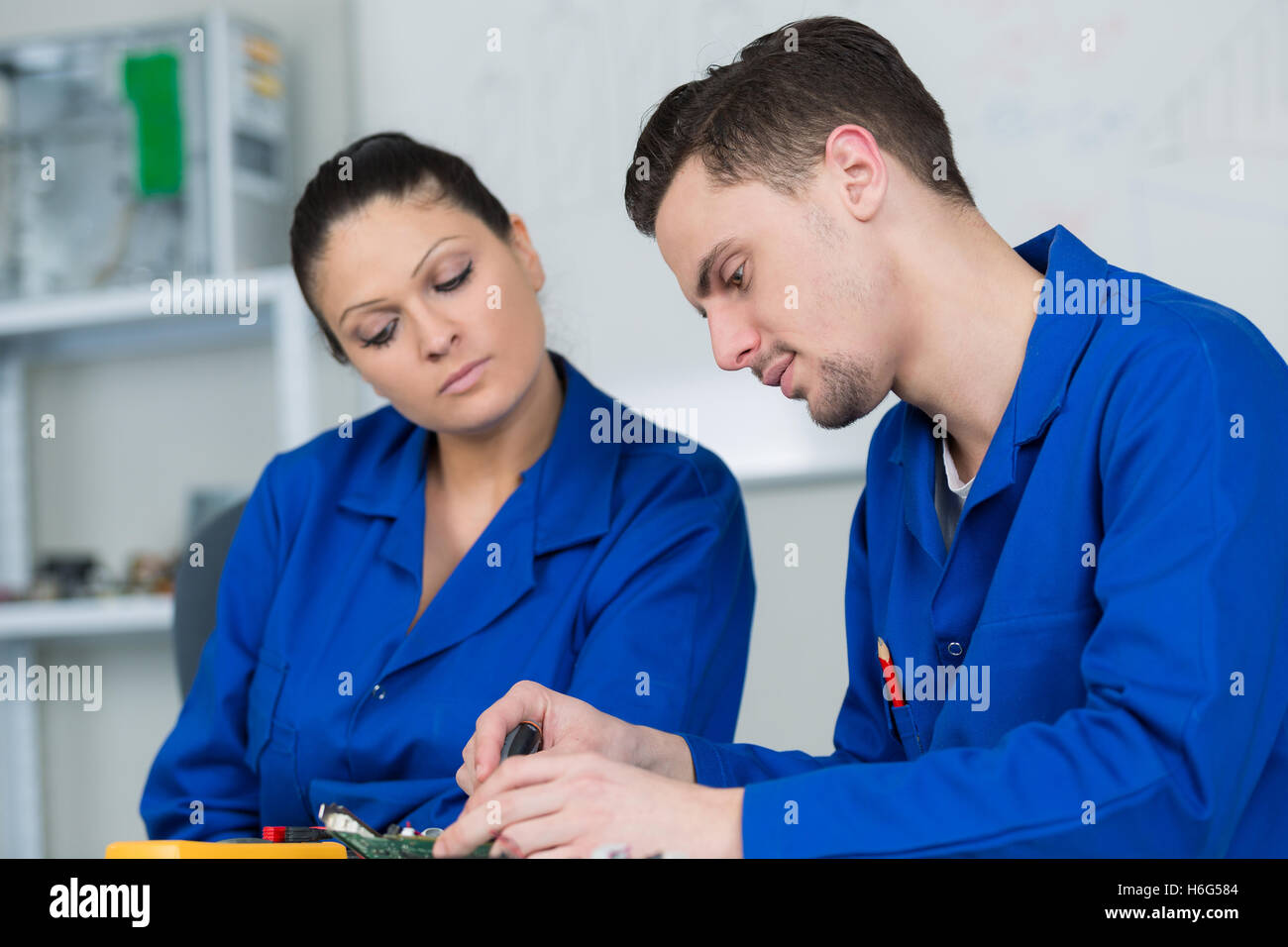 students in electronics class at university Stock Photo Alamy
