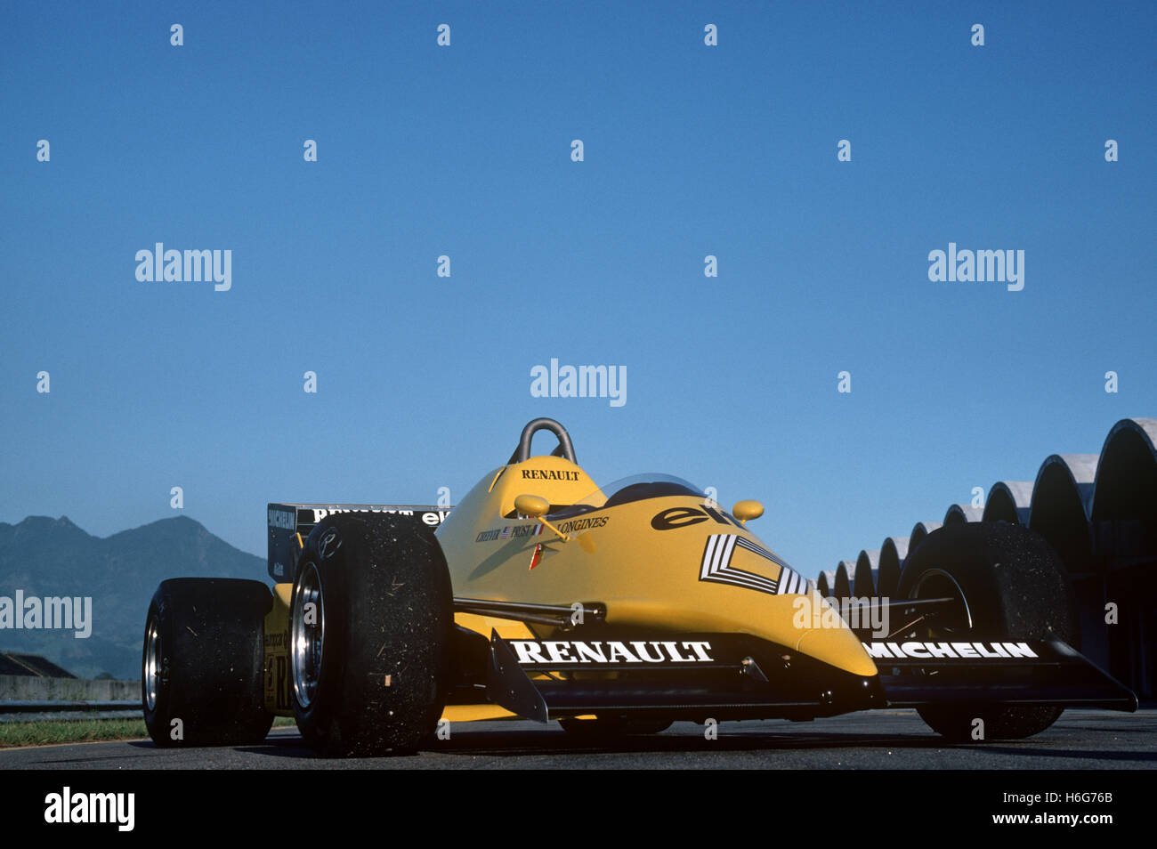 Renault Turbo F1 car during testing at Jacarepagua circuit, Rio de Janeiro, Brazil 1981 Stock Photo