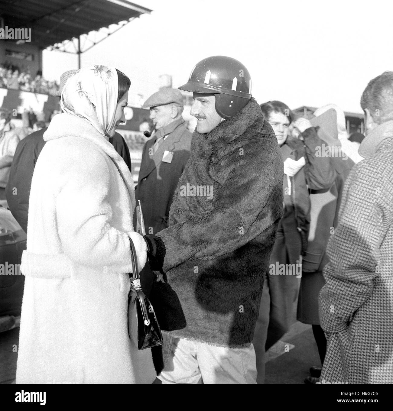 BOXING DAY BRANDS HATCH GRAHAM and BETTE HILL 1962 Stock Photo