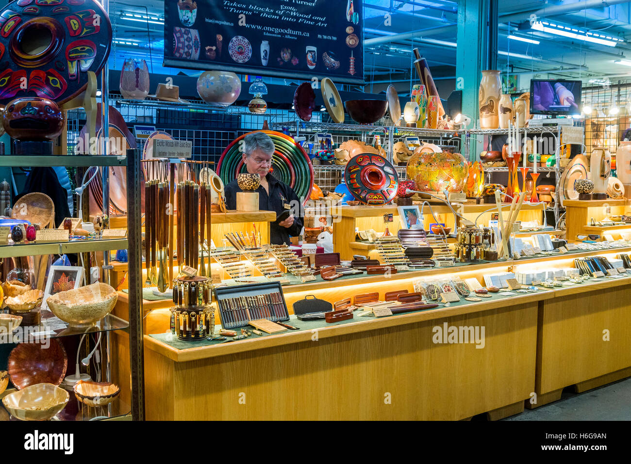 Strathcona farmers market craftsman lathework market woodturning