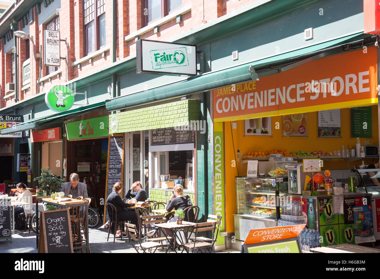 Convenience Store Australia Stock Photos & Convenience Store Australia