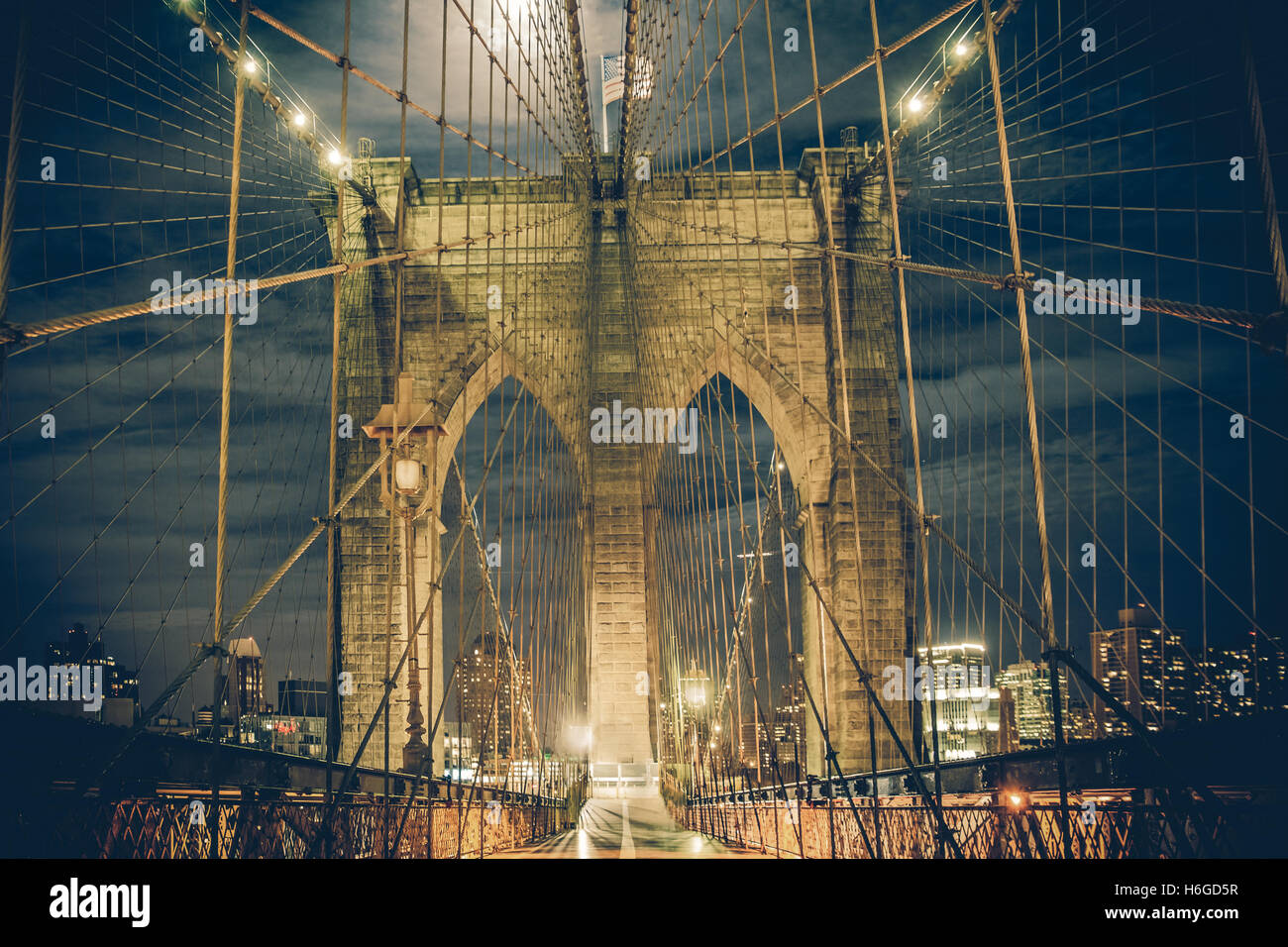 Beautiful city scene hi-res stock photography and images - Alamy