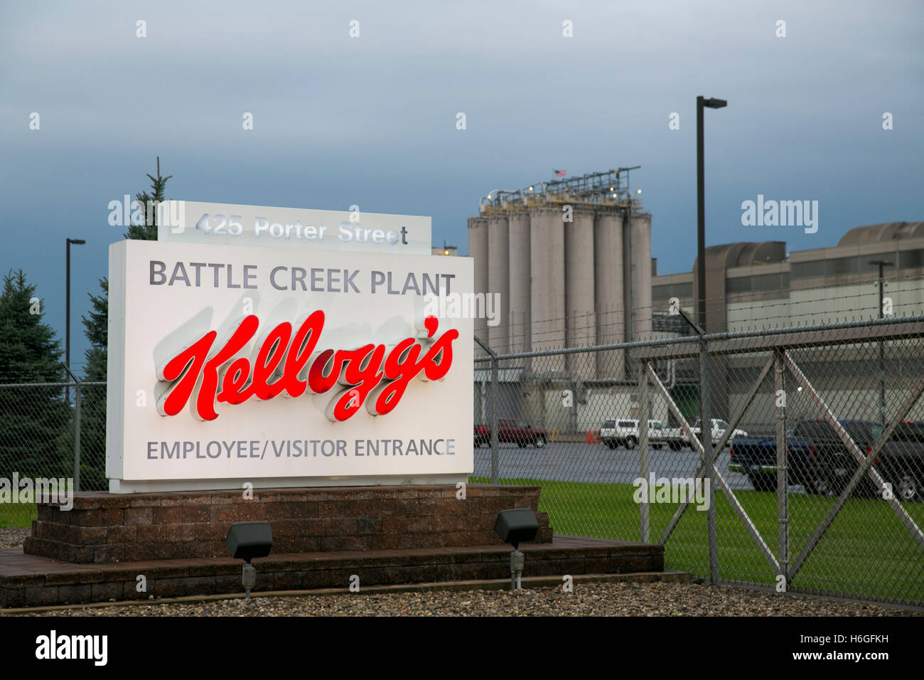 A logo sign outside of the Kellogg's Battle Creek Plant in Battle Creek, Michigan on October 16, 2016. Stock Photo