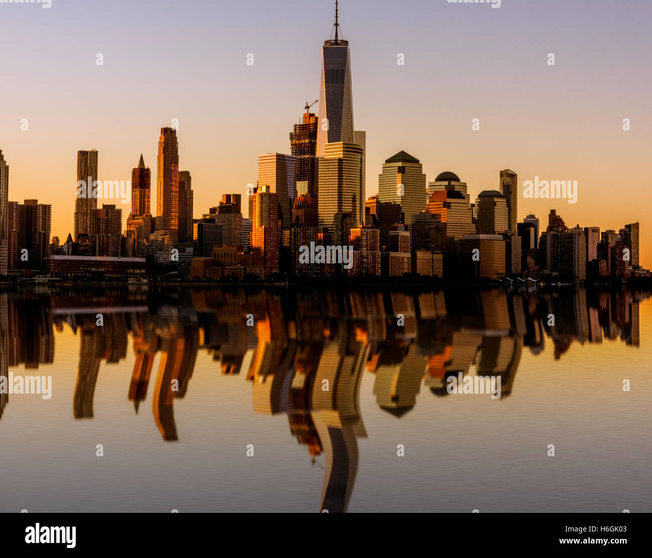 Nyc sunrise view hi-res stock photography and images - Alamy