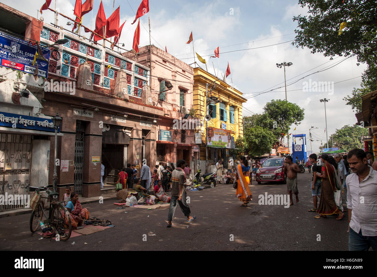 baba bhutnath mandir ( temple ) Strand Bank Rd, Ahiritola  Kolkata West  Bengal India. Stock Photo