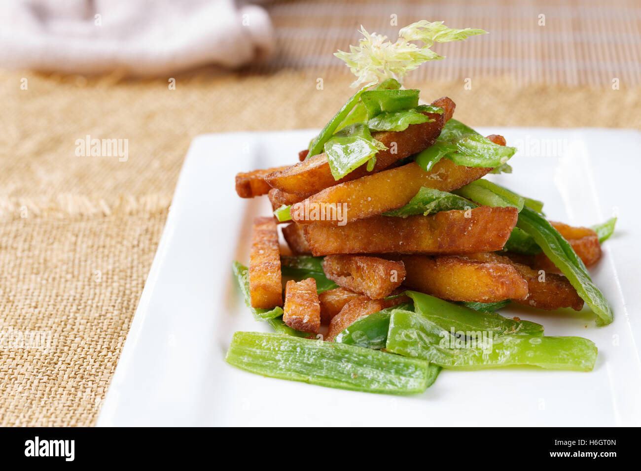Vegetable dish, Chinese cooking Stock Photo Alamy