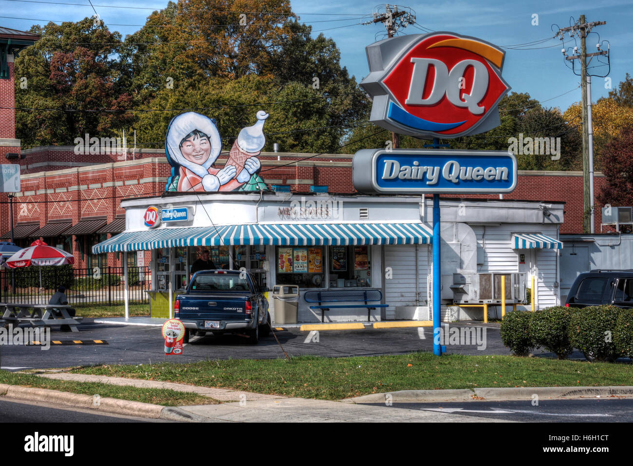 Dairy queen ice cream hires stock photography and images Alamy