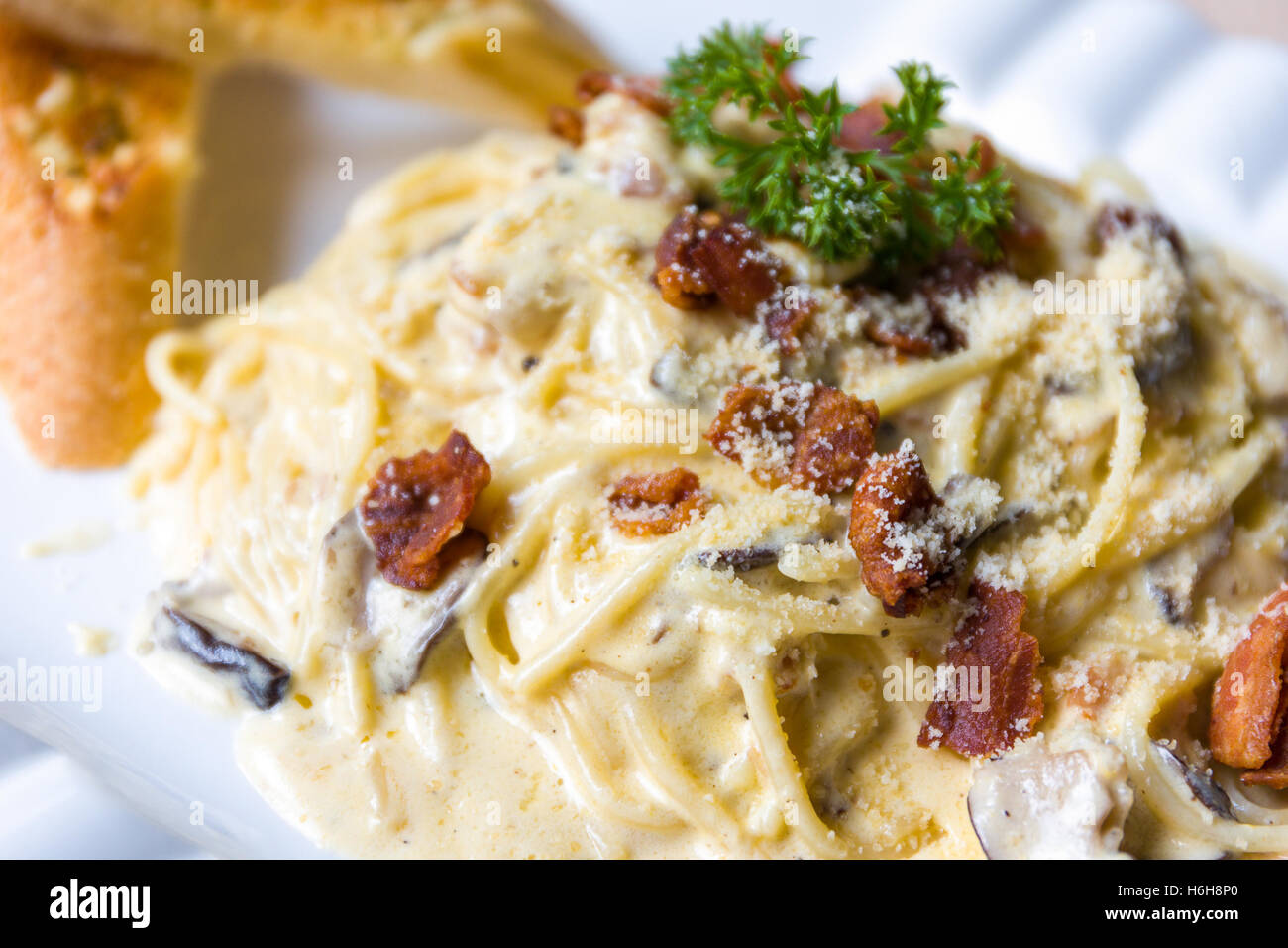Italian spaghetti carbonara cream sauce with bacon Stock Photo Alamy