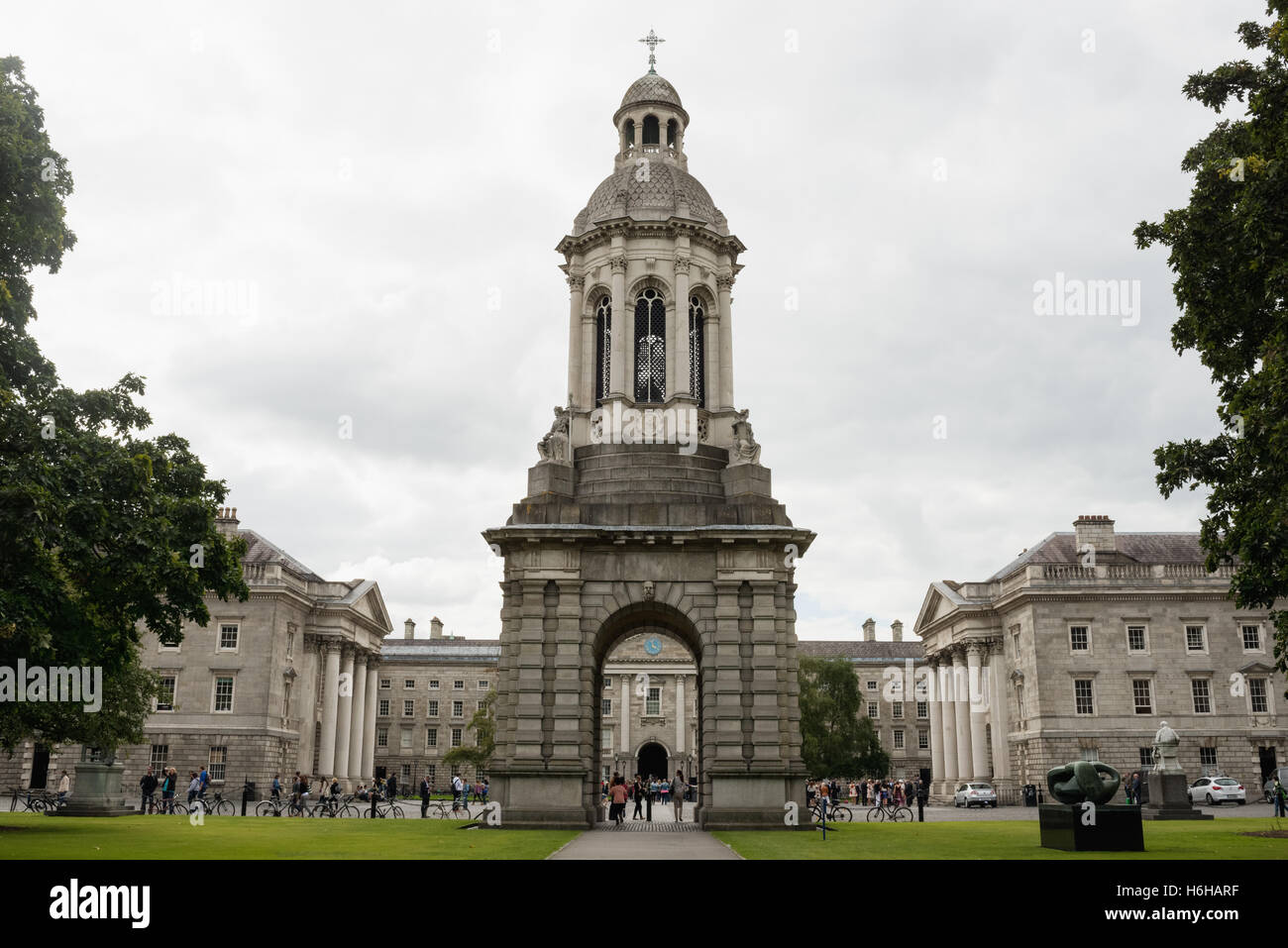 The Exterior Of Trinity College Dublin The University Of Dublin In The Exterior Of Trinity College Dublin The University Of Dublin In