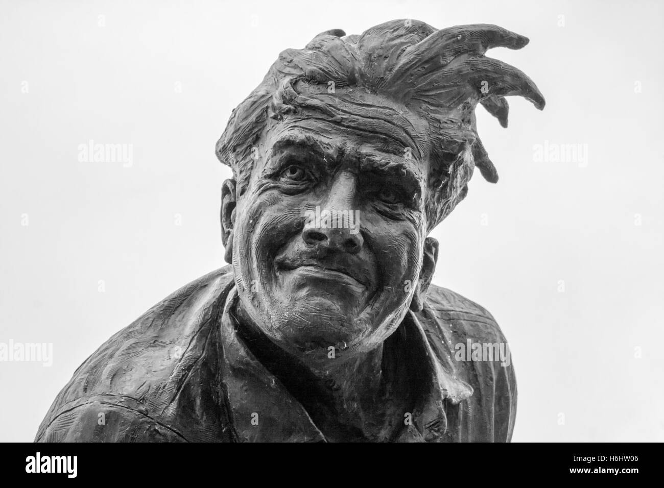 A close-up of the statue of former England cricketer,Freddie Trueman, which is situated at the  canal basin in Skipton Stock Photo