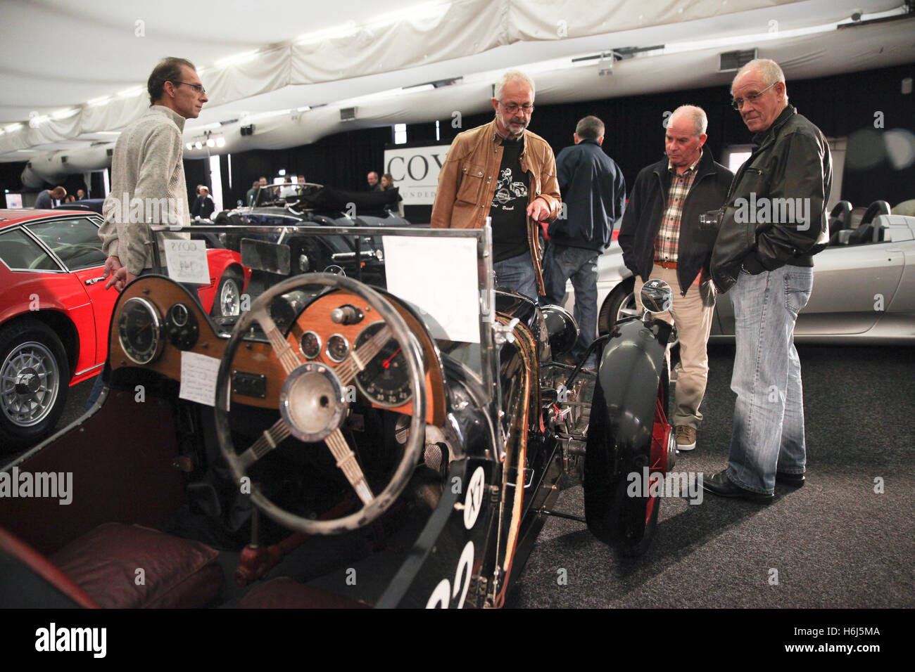 Alexandra Palace, London. UK 29 Oct 2016 -  1933 Vale Special on display at The Classic & Sports Car Show Credit:  Dinendra Haria/Alamy Live News Stock Photo