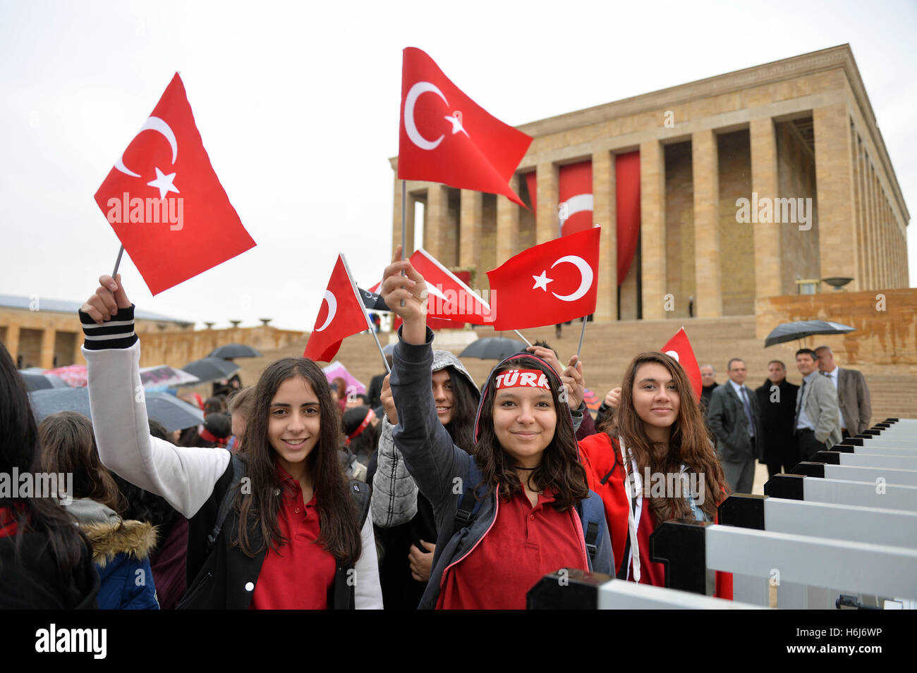 Turkish citizens hi-res stock photography and images - Alamy