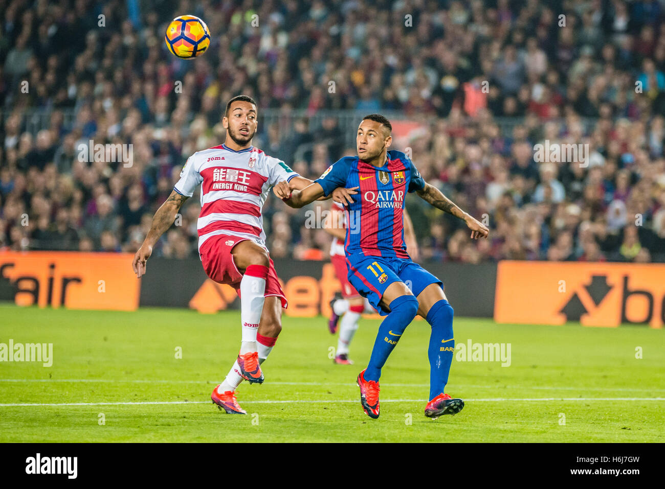 Barcelona, Catalonia, Spain. 29th Oct, 2016. FC Barcelona forward NEYMAR JR. competes for the ball during the LaLiga match between FC Barcelona and Granada CF at the Camp Nou stadium in Barcelona © Matthias Oesterle/ZUMA Wire/Alamy Live News Stock Photo