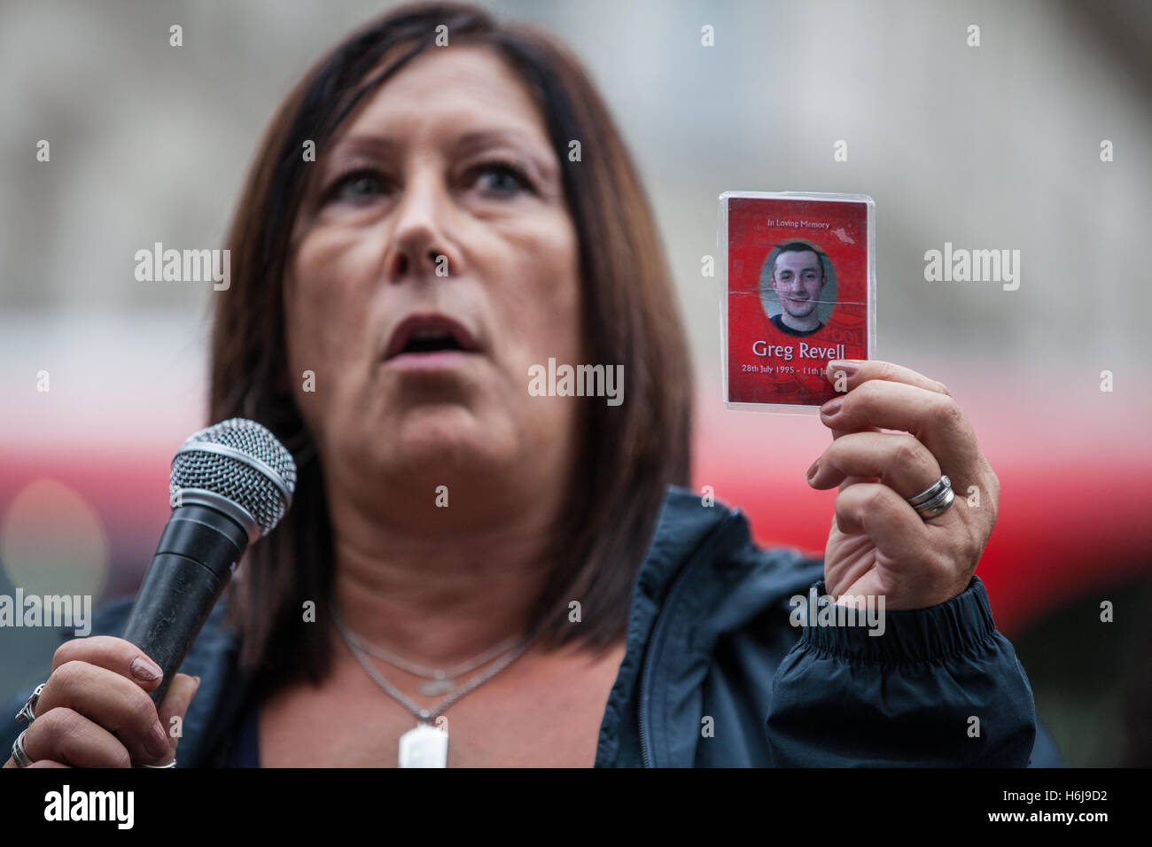 London, UK. 29th October, 2016. Karin Revell, mother of Greg Revell, addresses campaigners from the United Families and Friends Campaign (UFFC) outside Downing Street following their annual procession. Greg Revell, 18, was found hanged in his cell on 11th June 2014 during his second night in custody at HMP Glen Parva in Leicestershire. Credit:  Mark Kerrison/Alamy Live News Stock Photo