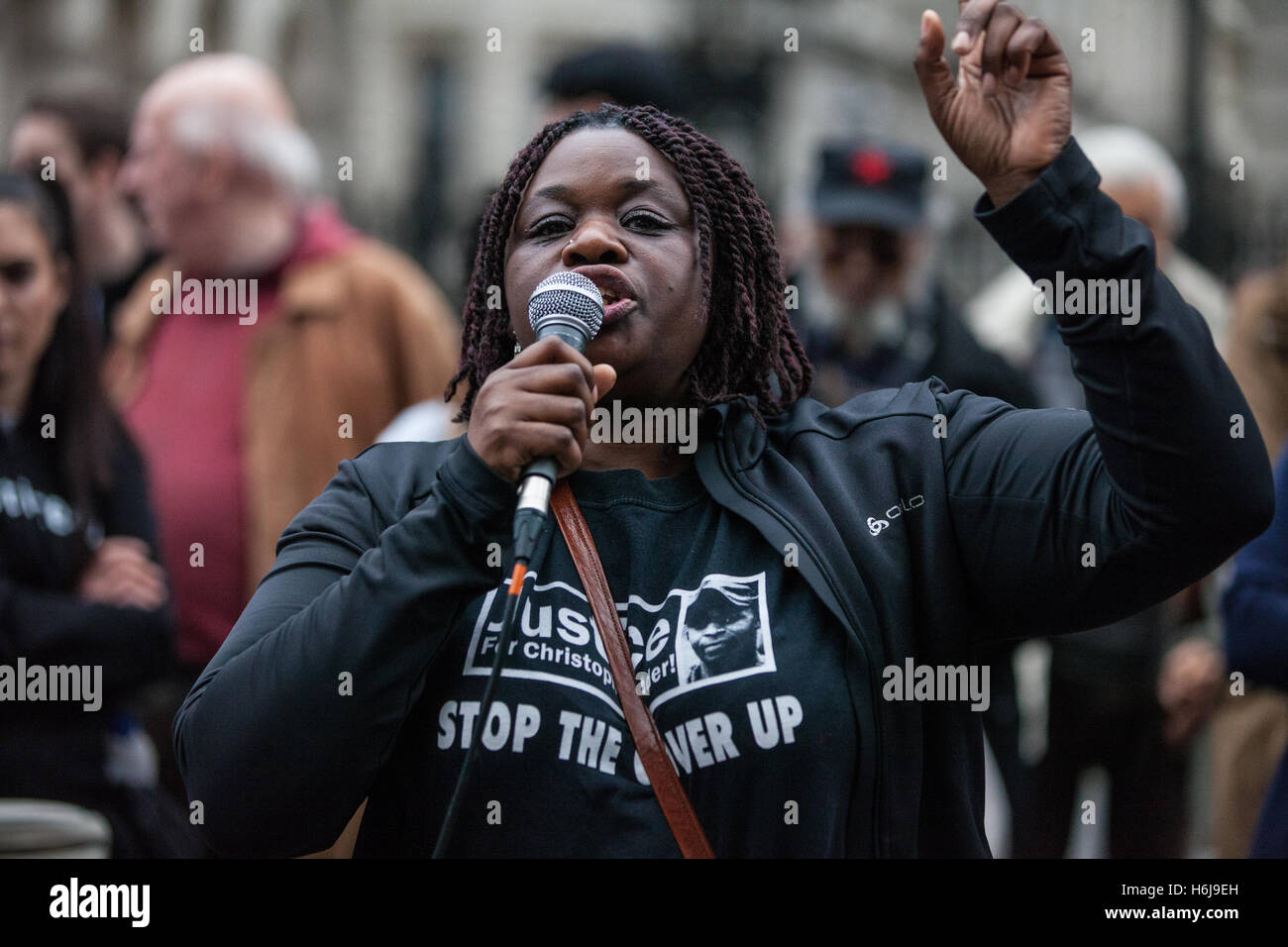 London, UK. 29th October, 2016. Janet Alder, sister of Christopher Alder, addresses campaigners from the United Families and Friends Campaign (UFFC) outside Downing Street following their annual procession. Christopher Alder, 37, died handcuffed and face down surrounded by police officers in a Hull police station in April 1998 after choking on his own vomit. Credit:  Mark Kerrison/Alamy Live News Stock Photo