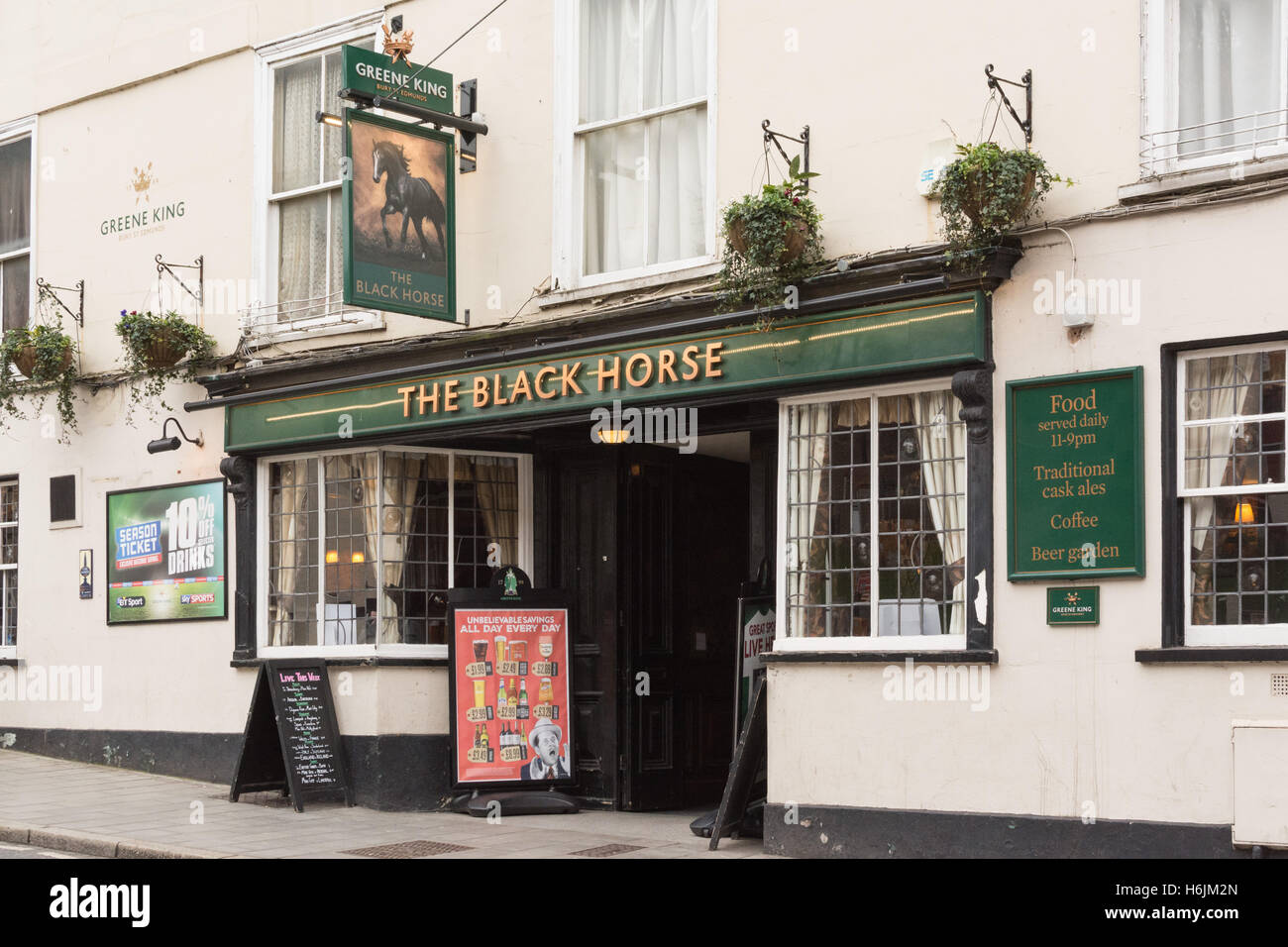 The Black Horse Greene King public house, Exeter, Devon, England, UK Stock Photo