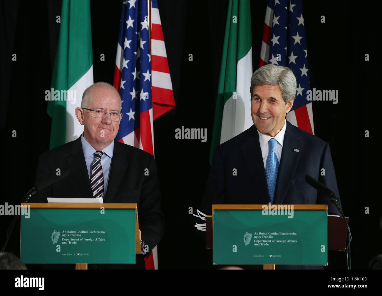 US Secretary of State John Kerry and Foreign Affairs Minister Charlie Flanagan (left) hold a press conference, before Kerry received the Tipperary Peace Prize during a ceremony at the Aherlow House Hotel in Tipperary, Ireland. Stock Photo