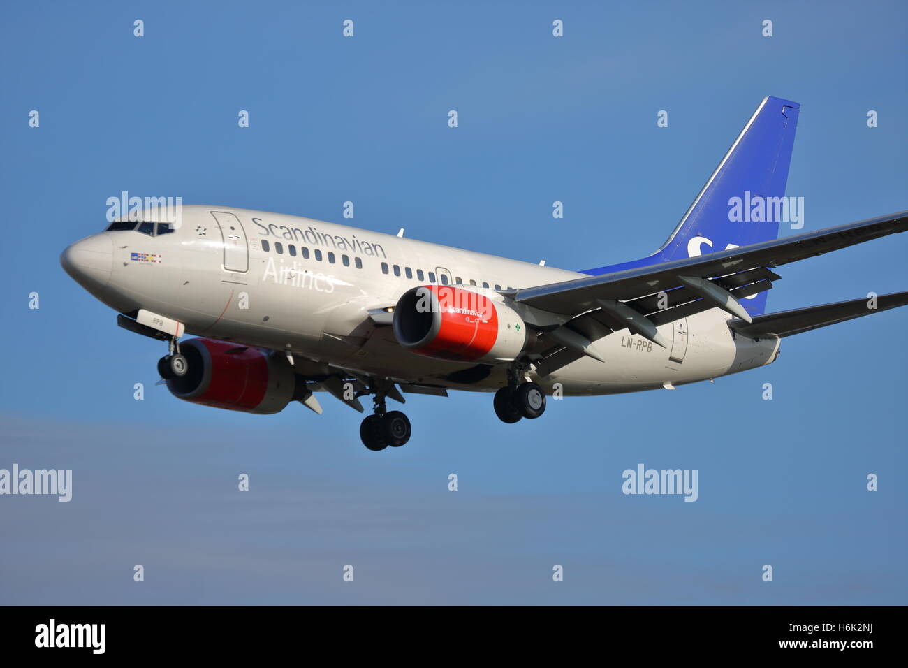 737 600 hi-res stock photography and images - Alamy