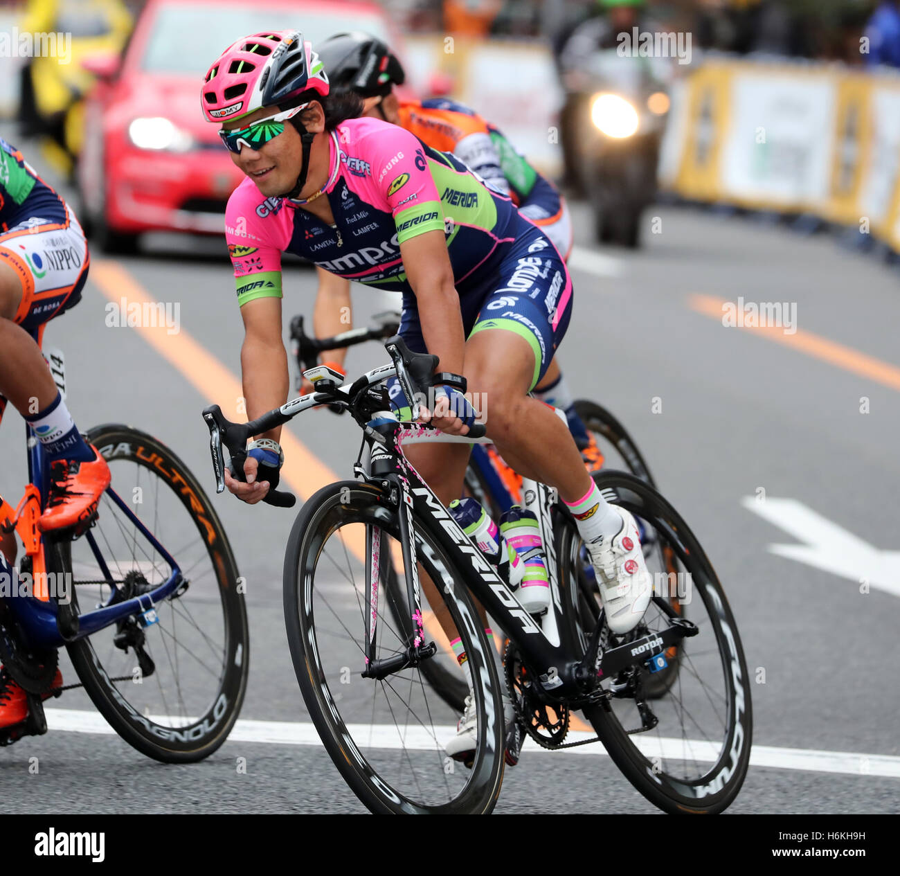 Saitama, Japan. 29th Oct, 2016. Japanese cyclinst Yukiya Arashiro ...
