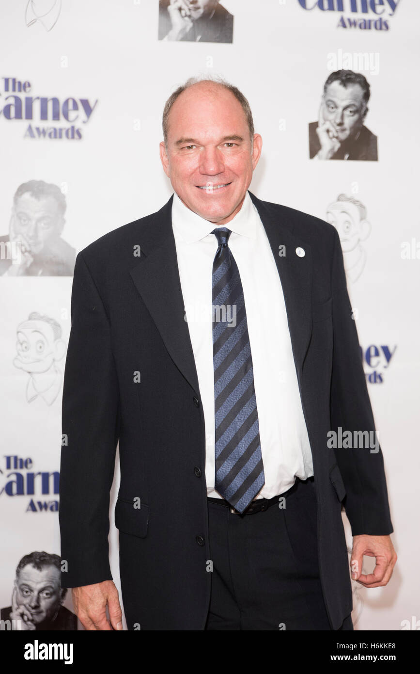Beverley Hills, California, USA. 30th Oct, 2016. Wade Williams arrives at 2nd Annual Carney Awards at the  Paley Center for Media Credit:  The Photo Access/Alamy Live News Stock Photo